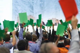 Vote à main levée